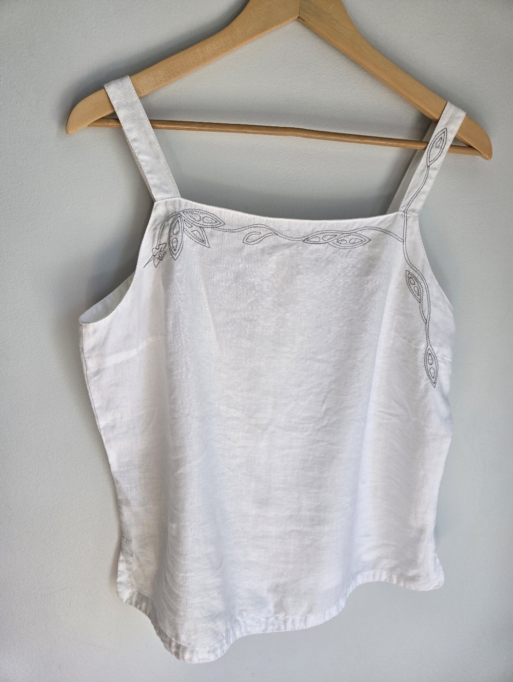 ANIMALE White Embroidered Tank Top